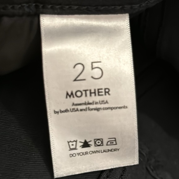 MOTHER The Insider Crop Step Fray Jeans Not Guilty - Picture 10 of 12